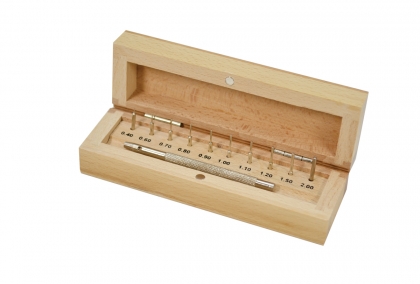 Link Removing Pin Set in Box