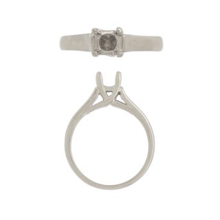 14Kt Solitaire Ring
