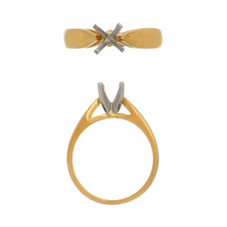 14Kt Solitaire Ring