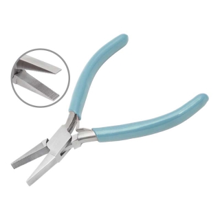 PREMIUM FLAT NOSE PLIERS SERRATED JAWS 130MM